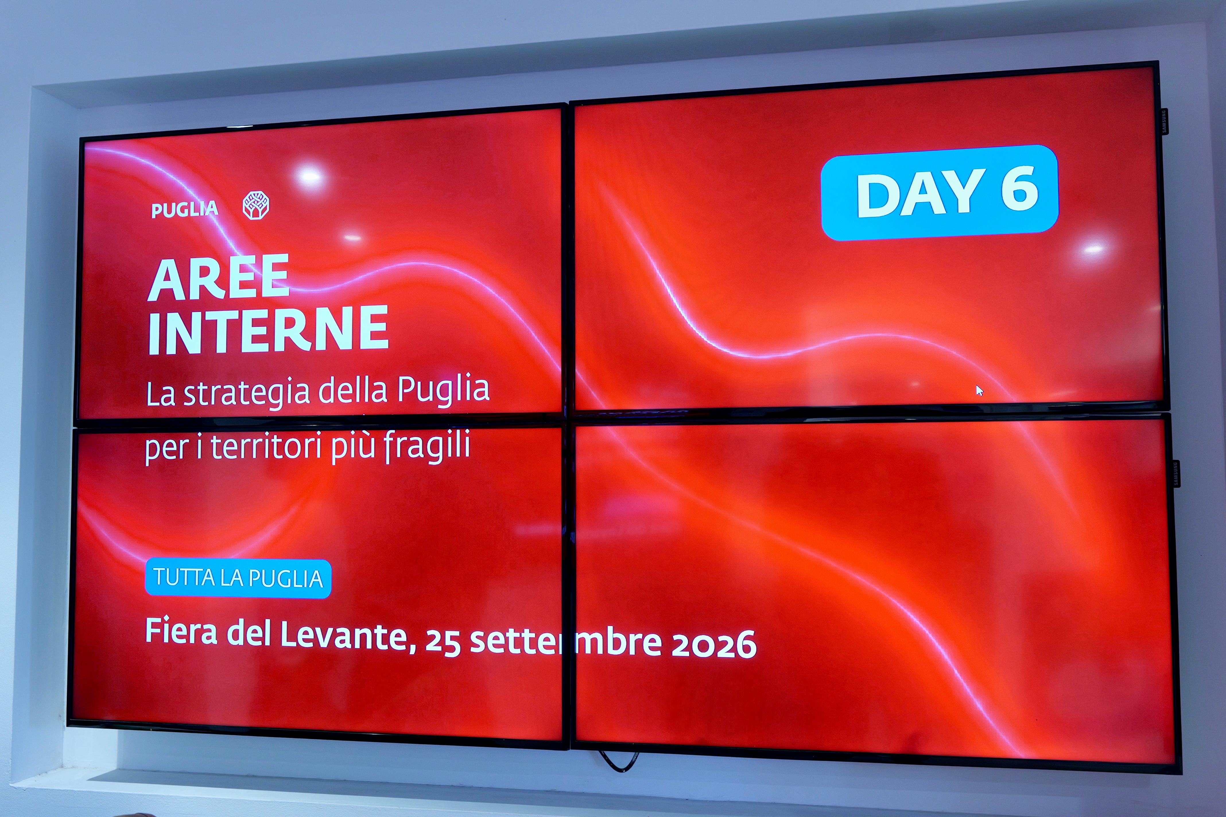 Galleria Fiera del Levante, si chiude la settimana di “Tutta la Puglia, abbiamo un programma da realizzare insieme”: 150 temi, oltre 500 interventi e quasi 3000 partecipanti - Diapositiva 8 di 24