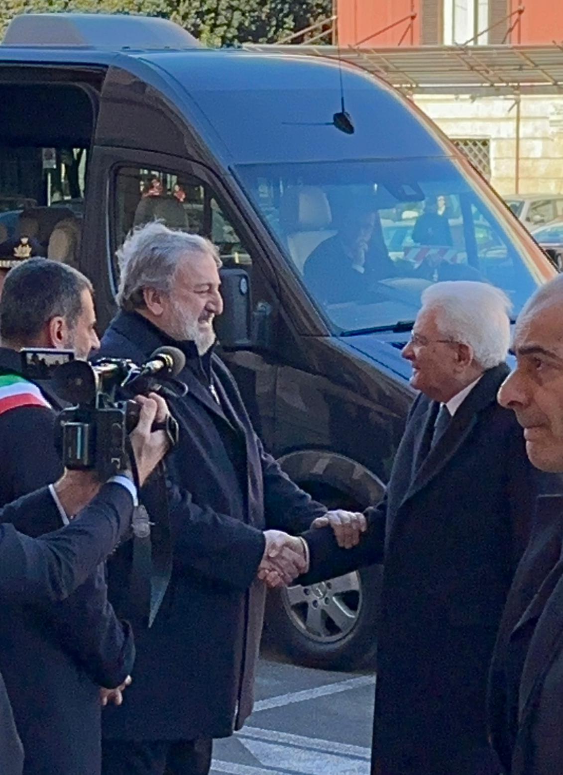 Galleria Messaggio di saluto del Presidente della Regione Puglia Michele Emiliano in occasione della visita del Presidente della Repubblica Sergio Mattarella per 80° anniversario del Congresso CLN a Bari – 29 Gennaio 2024 - Diapositiva 1 di 5