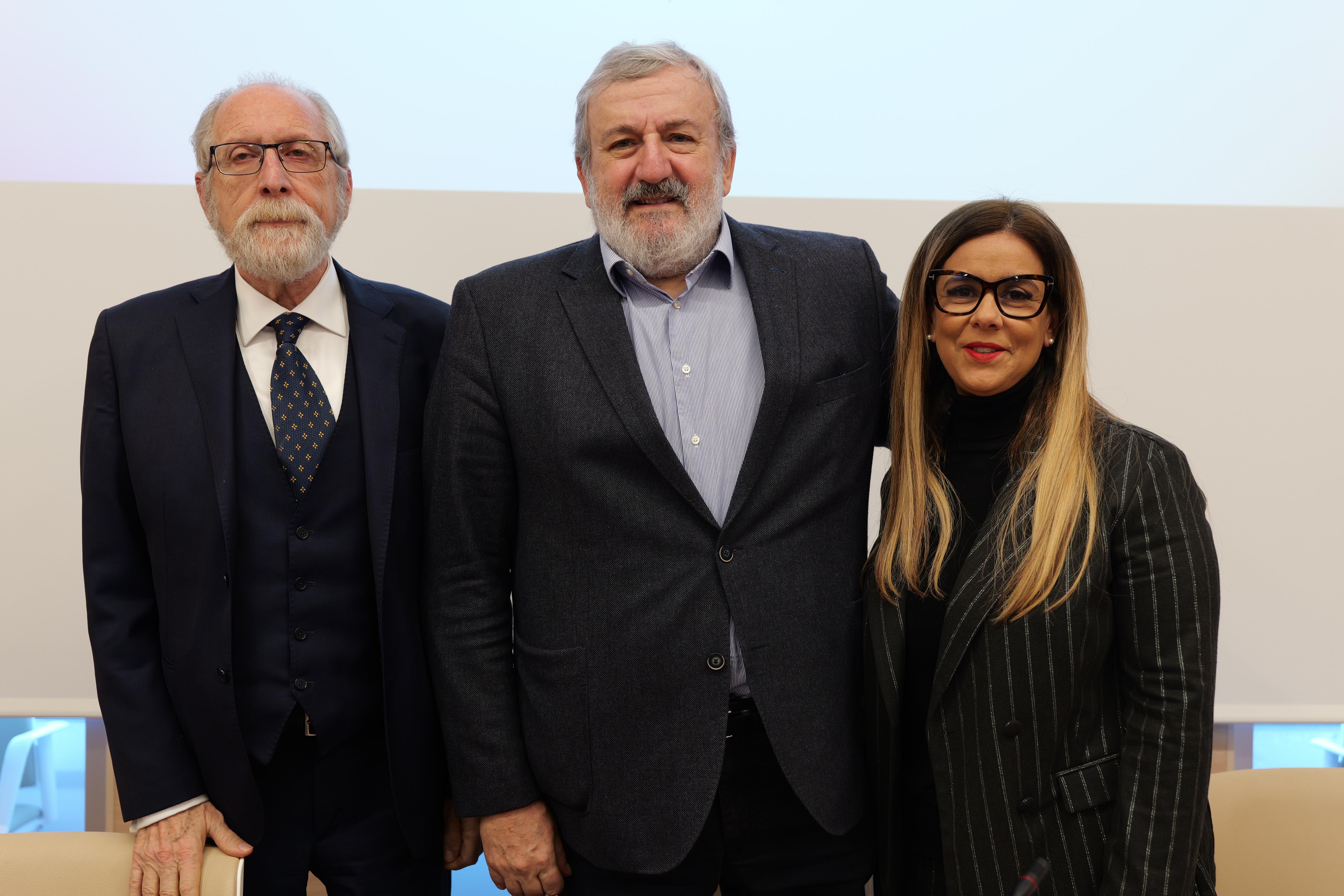 Galleria Nasce la Ciclovia dell’acqua: quattro nuove tratte, con 190 chilometri per innamorarsi del più grande fiume di Puglia - Diapositiva 10 di 16