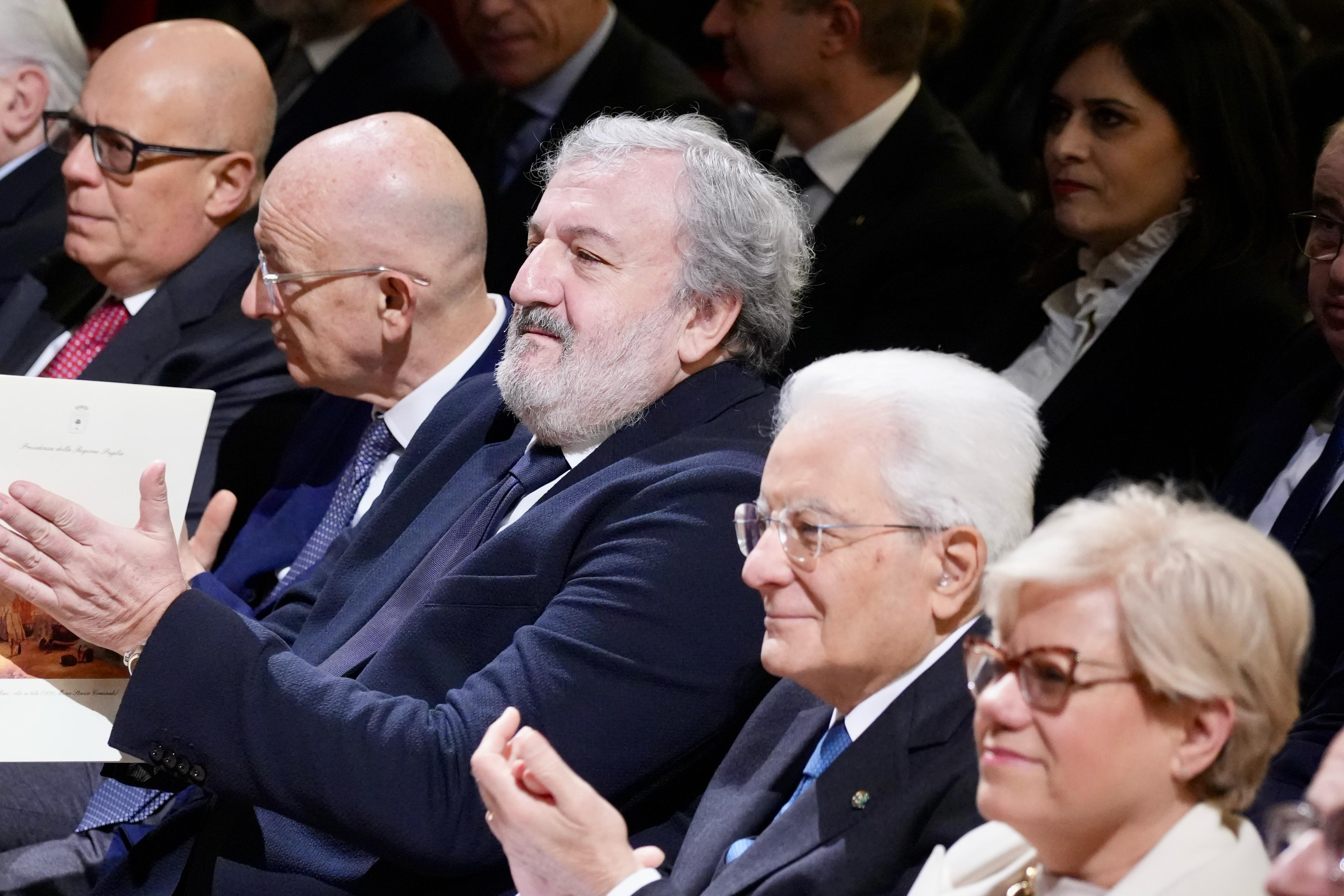 Galleria Messaggio di saluto del Presidente della Regione Puglia Michele Emiliano in occasione della visita del Presidente della Repubblica Sergio Mattarella per 80° anniversario del Congresso CLN a Bari – 29 Gennaio 2024 - Diapositiva 4 di 5