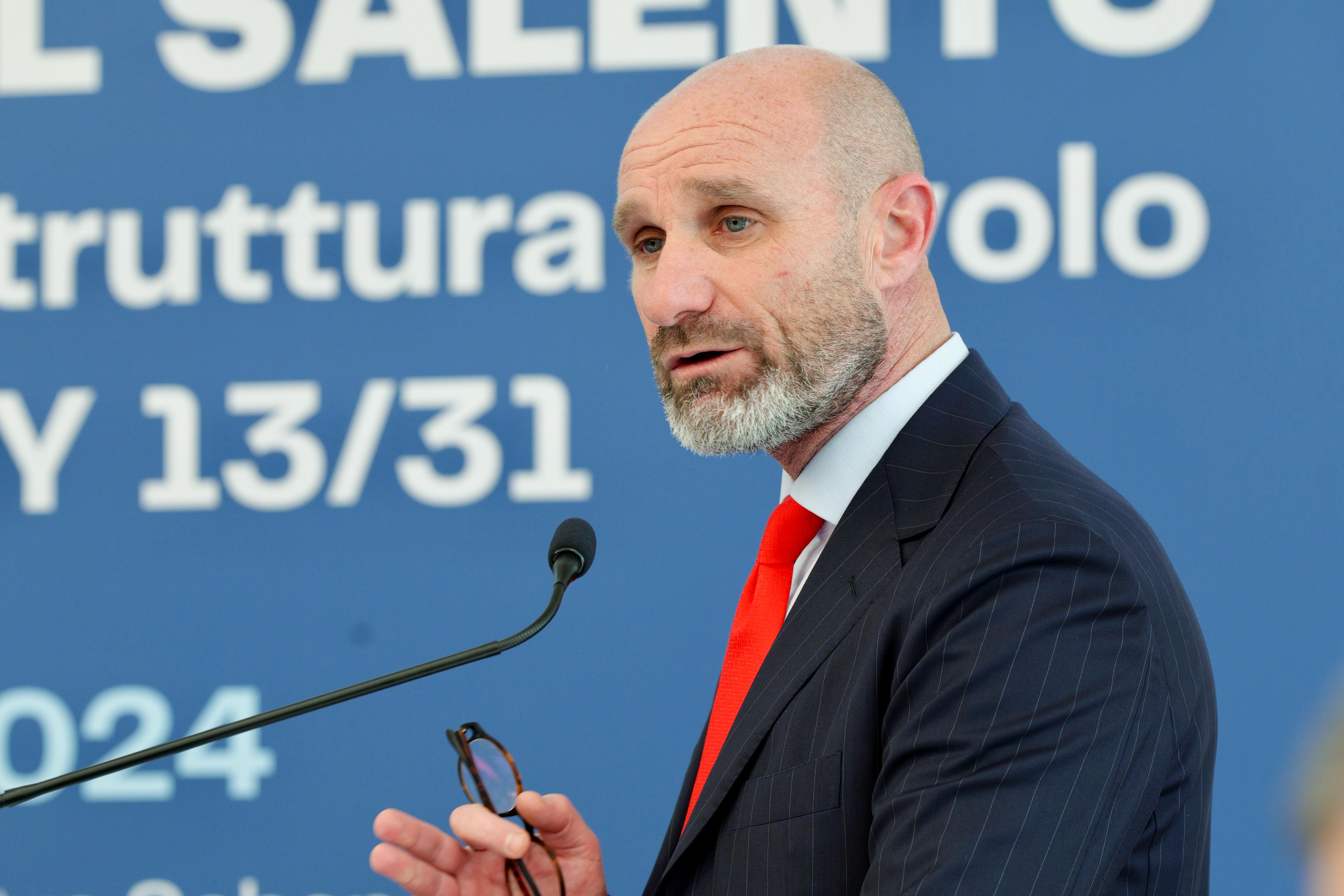 Galleria Aeroporto del Salento: presentato il piano adeguamento infrastrutturale - Diapositiva 5 di 14