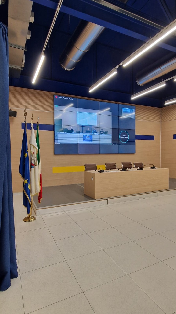 Galleria IN FIERA DEL LEVANTE IL PRIMO FORUM DELLA RETE REGIONALE DELLA FACILITAZIONE DIGITALE - Diapositiva 9 di 12