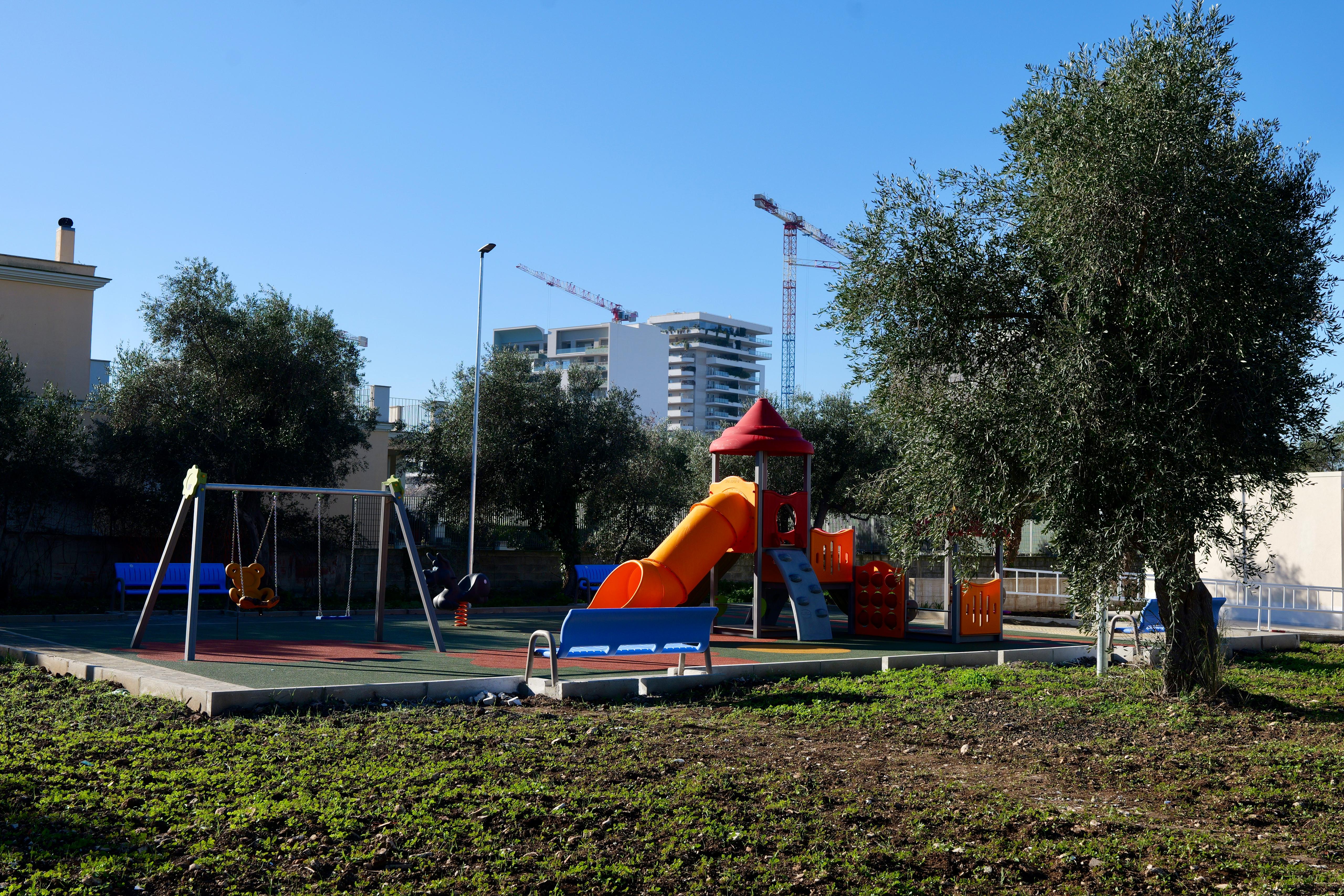 Galleria Ultimato il Villaggio Trenta Ore per la Vita Agebeo a Bari - Diapositiva 6 di 8