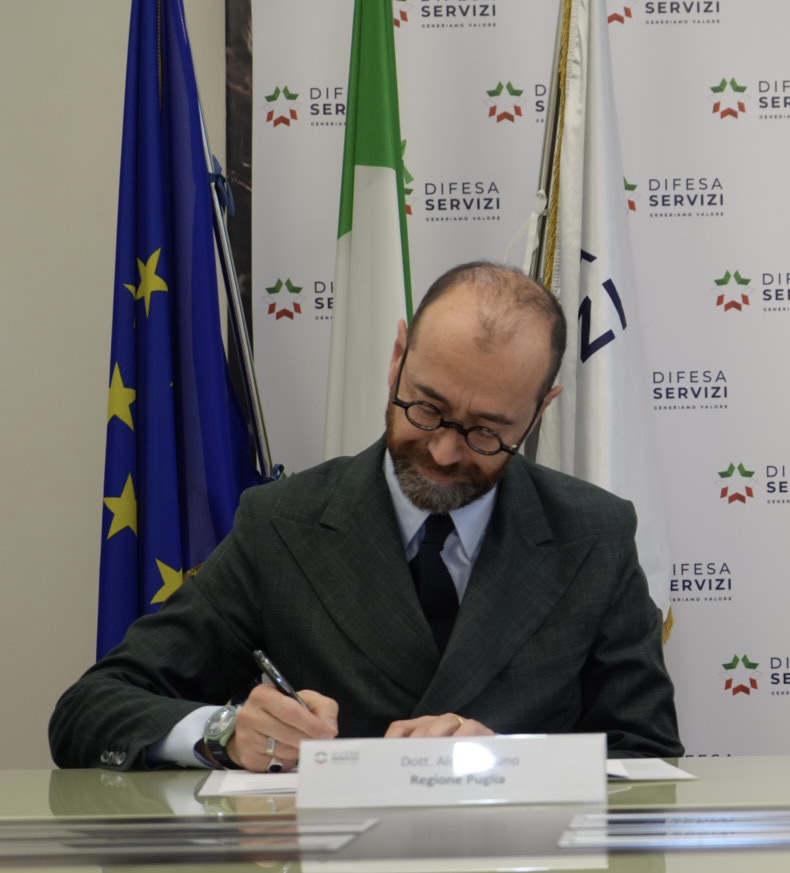 Galleria Patrimonio immobiliare della Difesa: firmato a Roma, presso la sede di Difesa Servizi, il Protocollo d’intesa per la valorizzazione ad uso duale del Castello Svevo di Vieste (Fg) - Diapositiva 15 di 20