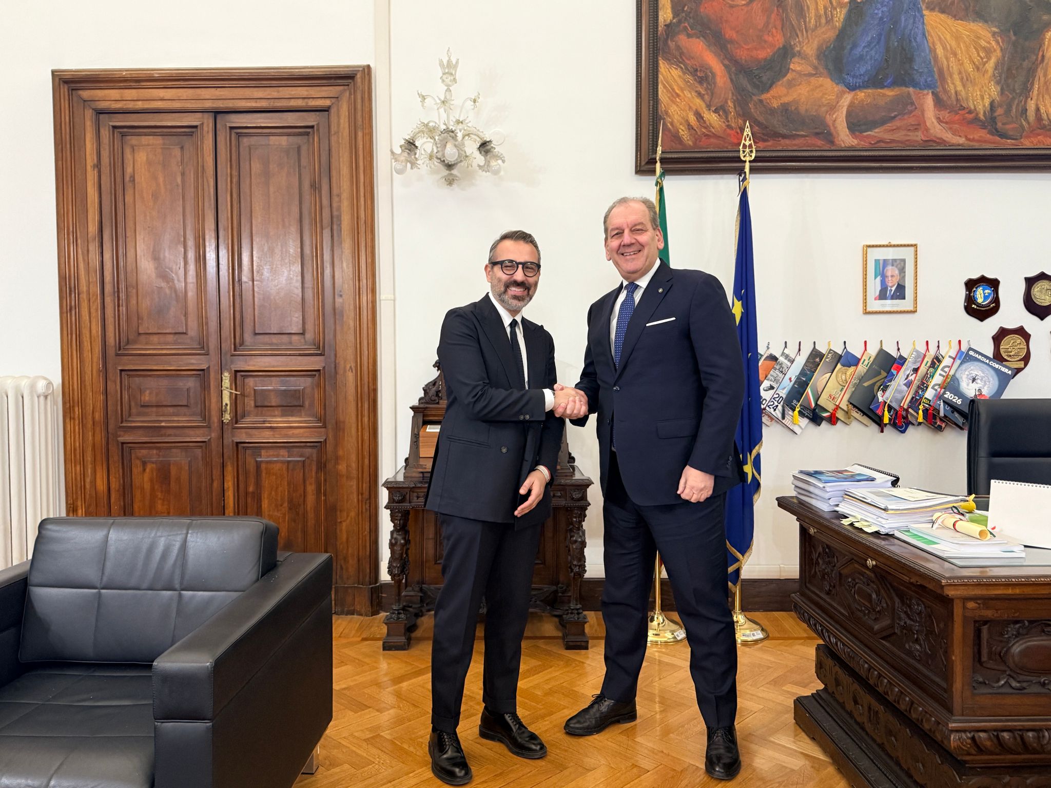 Galleria Agricoltura, l'assessore Paolicelli incontra il sottosegretario La Pietra. Confermata la presenza del Sottosegretario a Bari il 29 gennaio per EVOLIO - Diapositiva 1 di 3